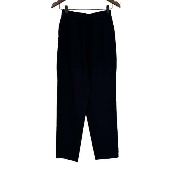 St John Basics Santana knit navy blue pants in size 2 excellent condition. . - Picture 4 of 11
